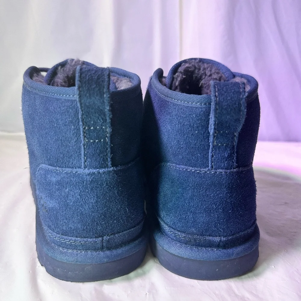 UGG stylish navy